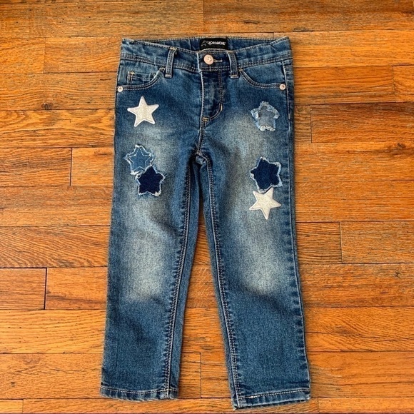 𝅺TODDLER Jeans pants-Size 3T - Picture 2 of 4